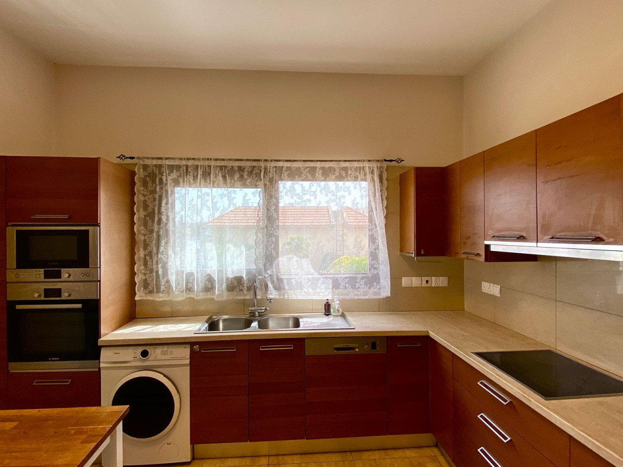 House (Semi detached) in Agios Athanasios, Limassol for Rent