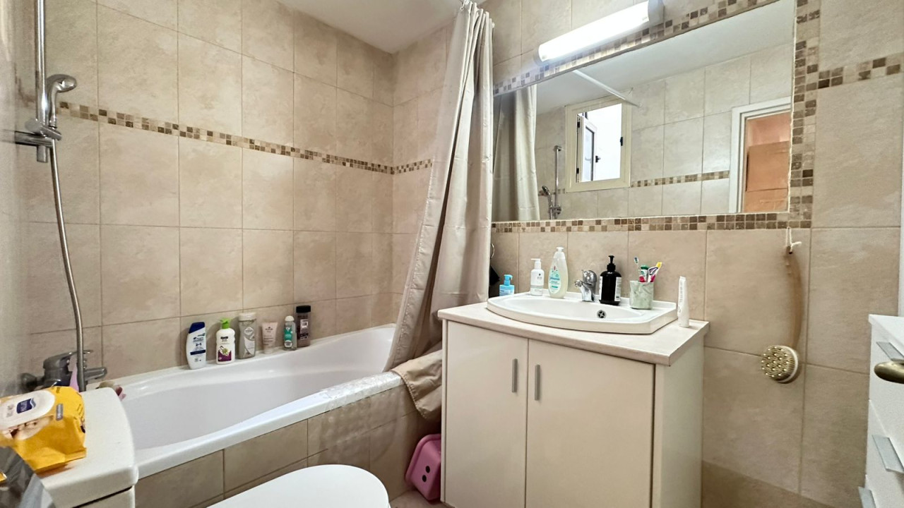 Apartment (Flat) in Neapoli, Limassol for Sale