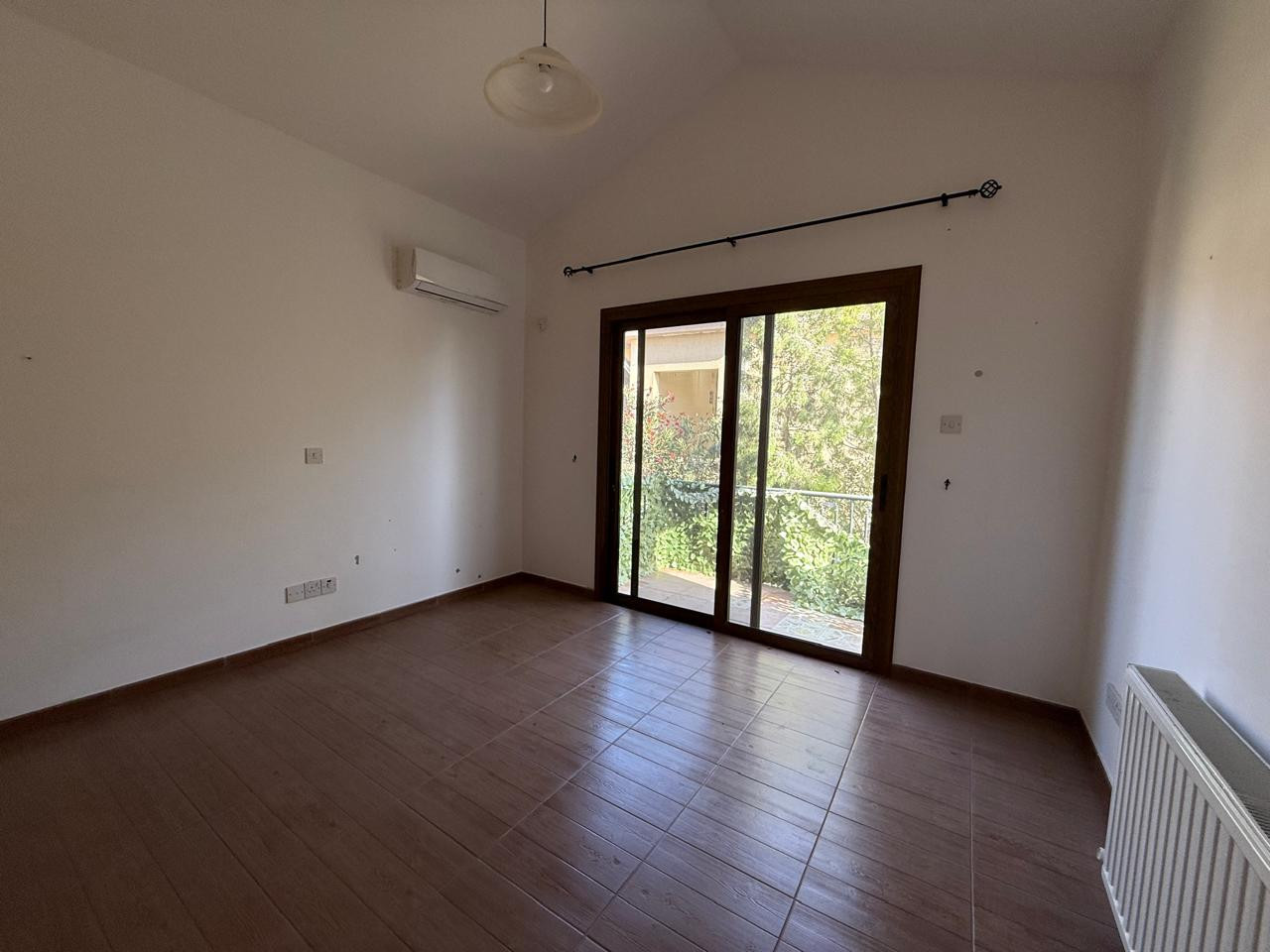 House (Detached) in Moutagiaka, Limassol for Sale