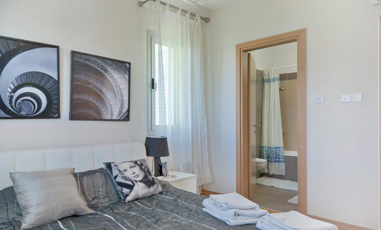 House (Detached) in Amathounta, Limassol for Sale