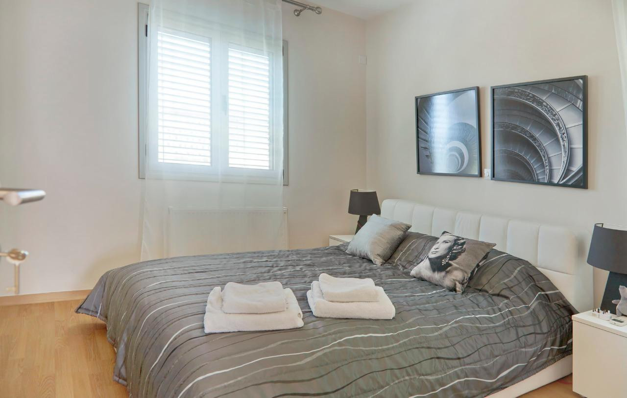 House (Detached) in Amathounta, Limassol for Sale