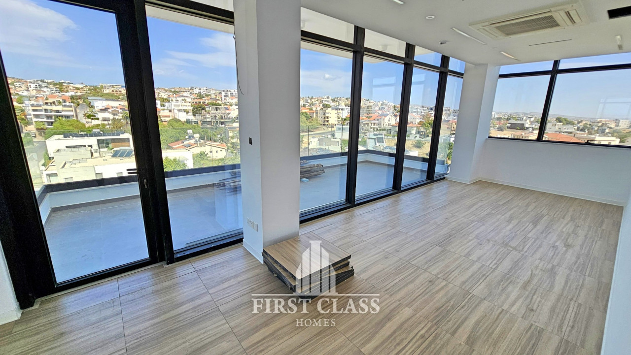 Commercial (Office) in Agia Fyla, Limassol for Sale