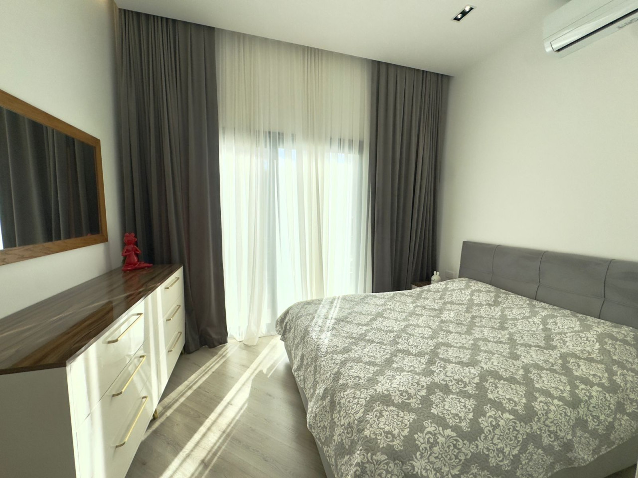 Apartment (Flat) in Papas Area, Limassol for Rent