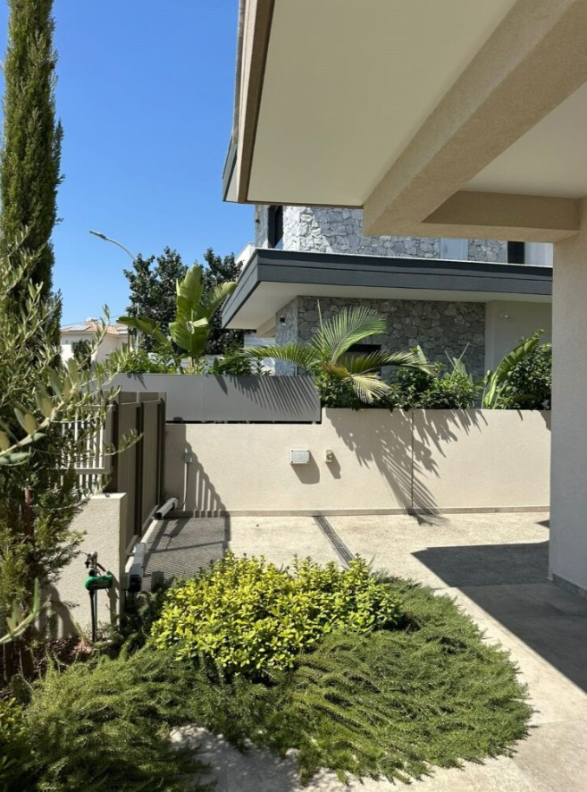 House (Detached) in Agios Athanasios, Limassol for Rent