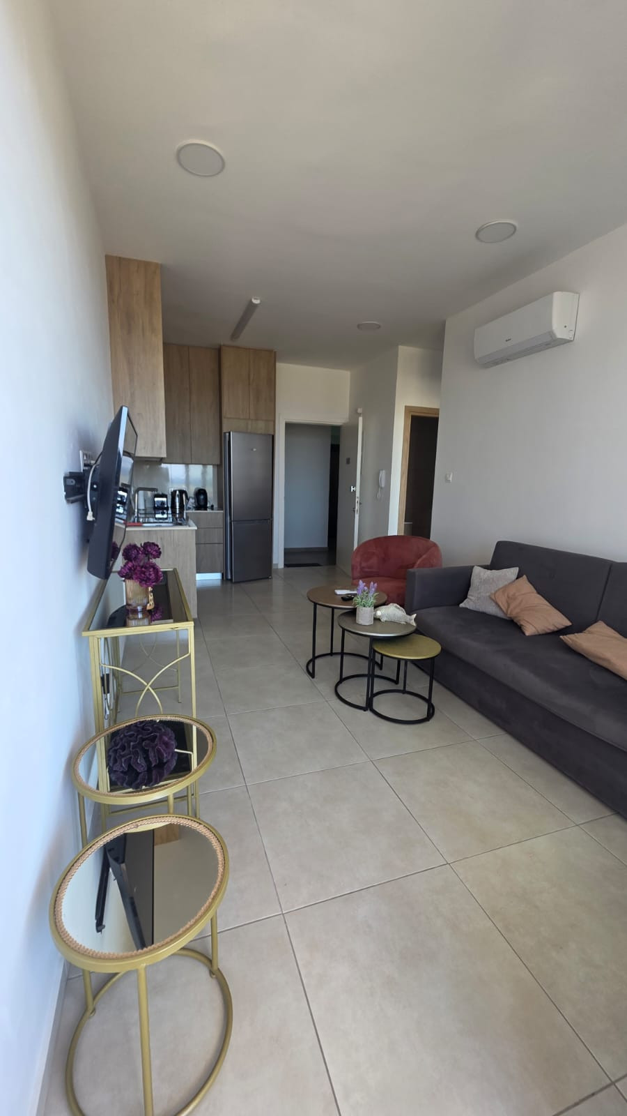 Apartment (Flat) in City Center, Paphos for Rent