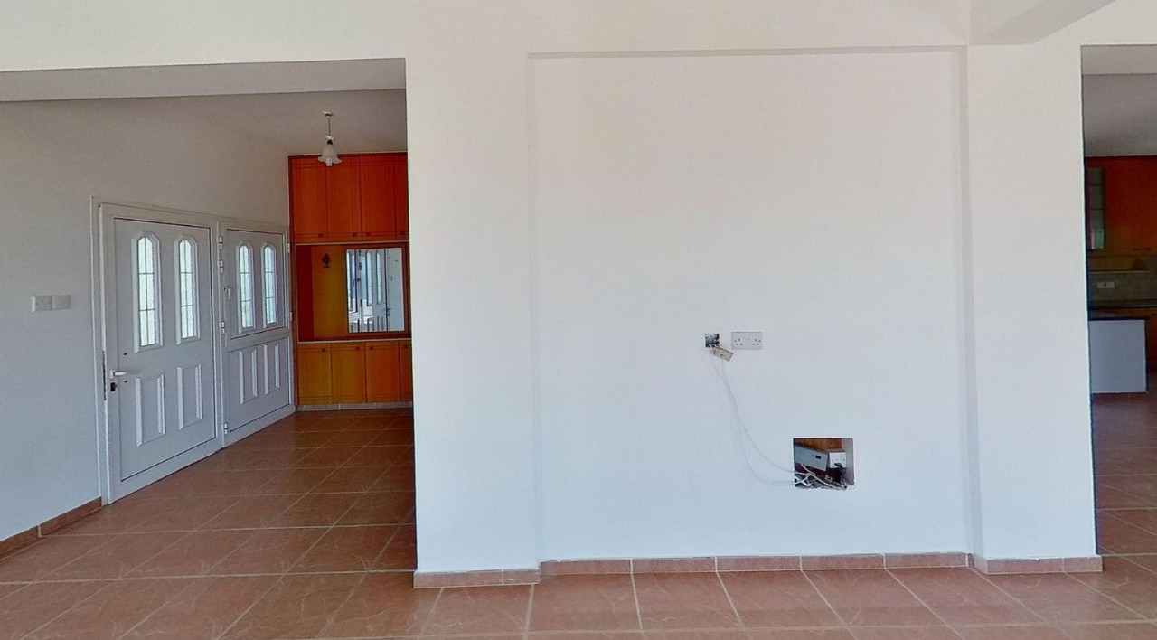 House (Detached) in Nea Dimmata, Paphos for Sale