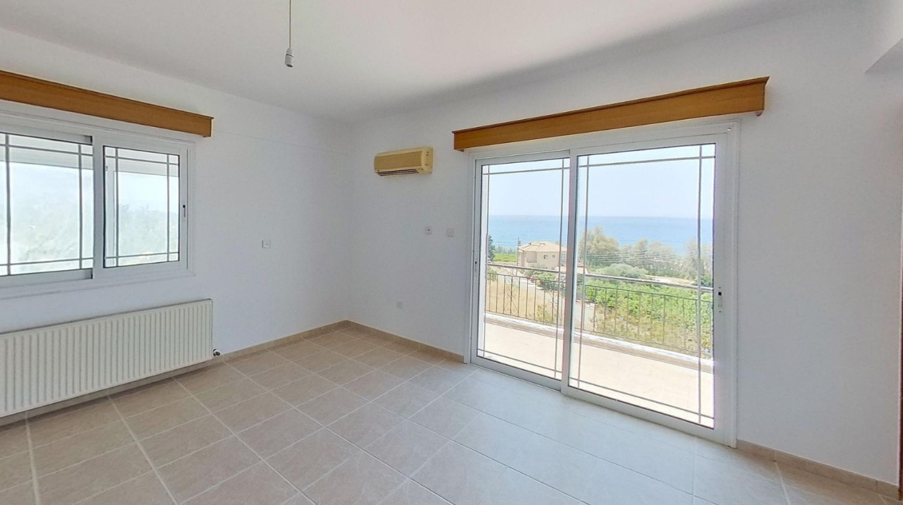 House (Detached) in Nea Dimmata, Paphos for Sale