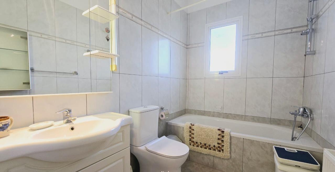 Apartment (Flat) in Germasoyia Tourist Area, Limassol for Rent