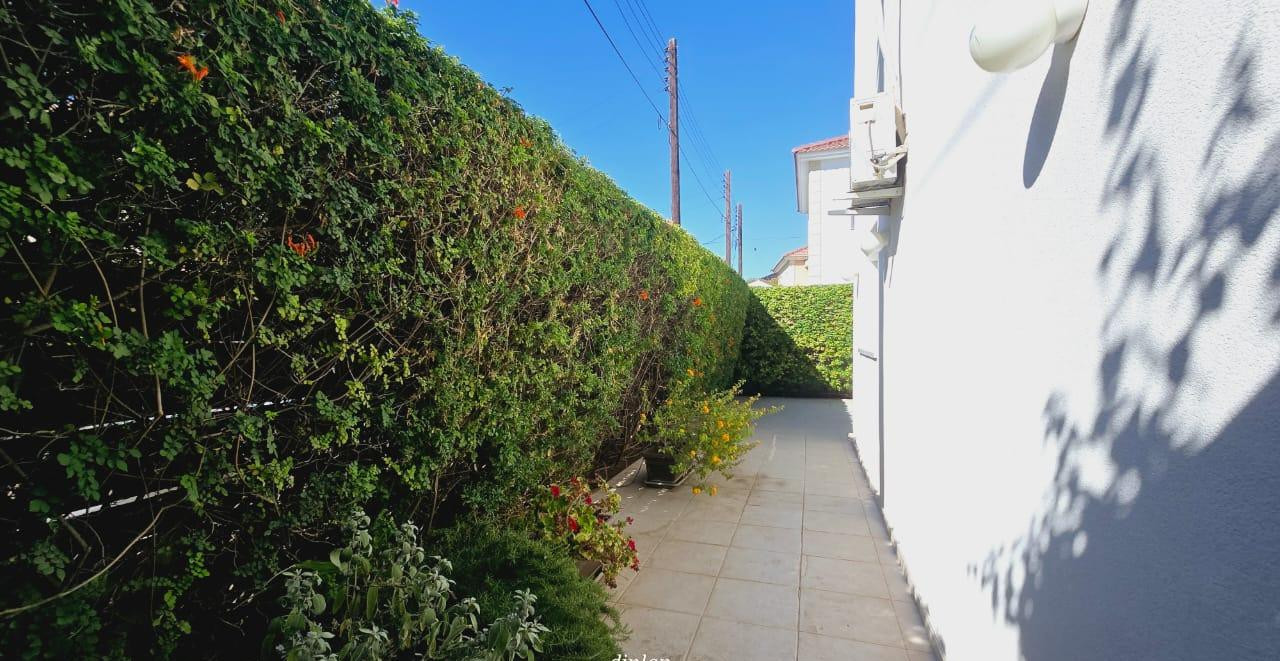 Apartment (Flat) in Germasoyia Tourist Area, Limassol for Rent