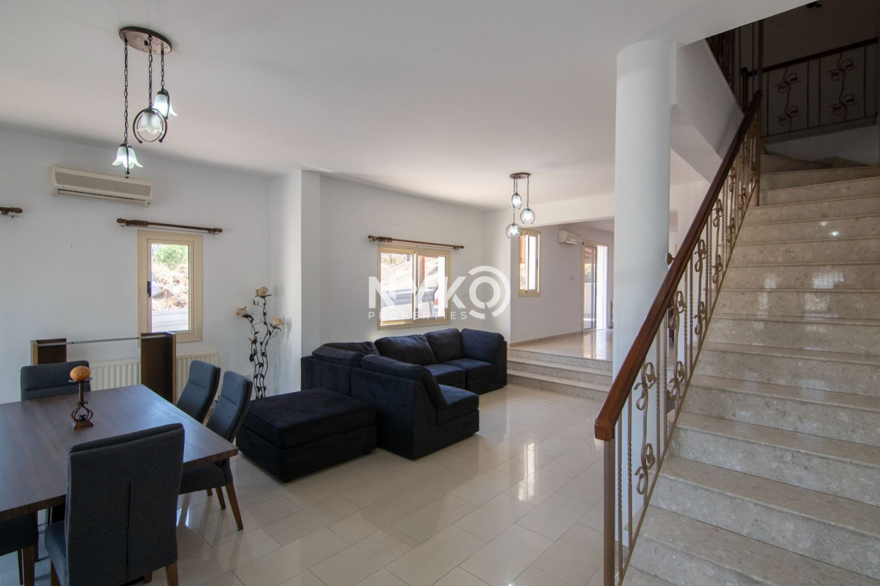 House (Semi detached) in Parekklisia, Limassol for Rent