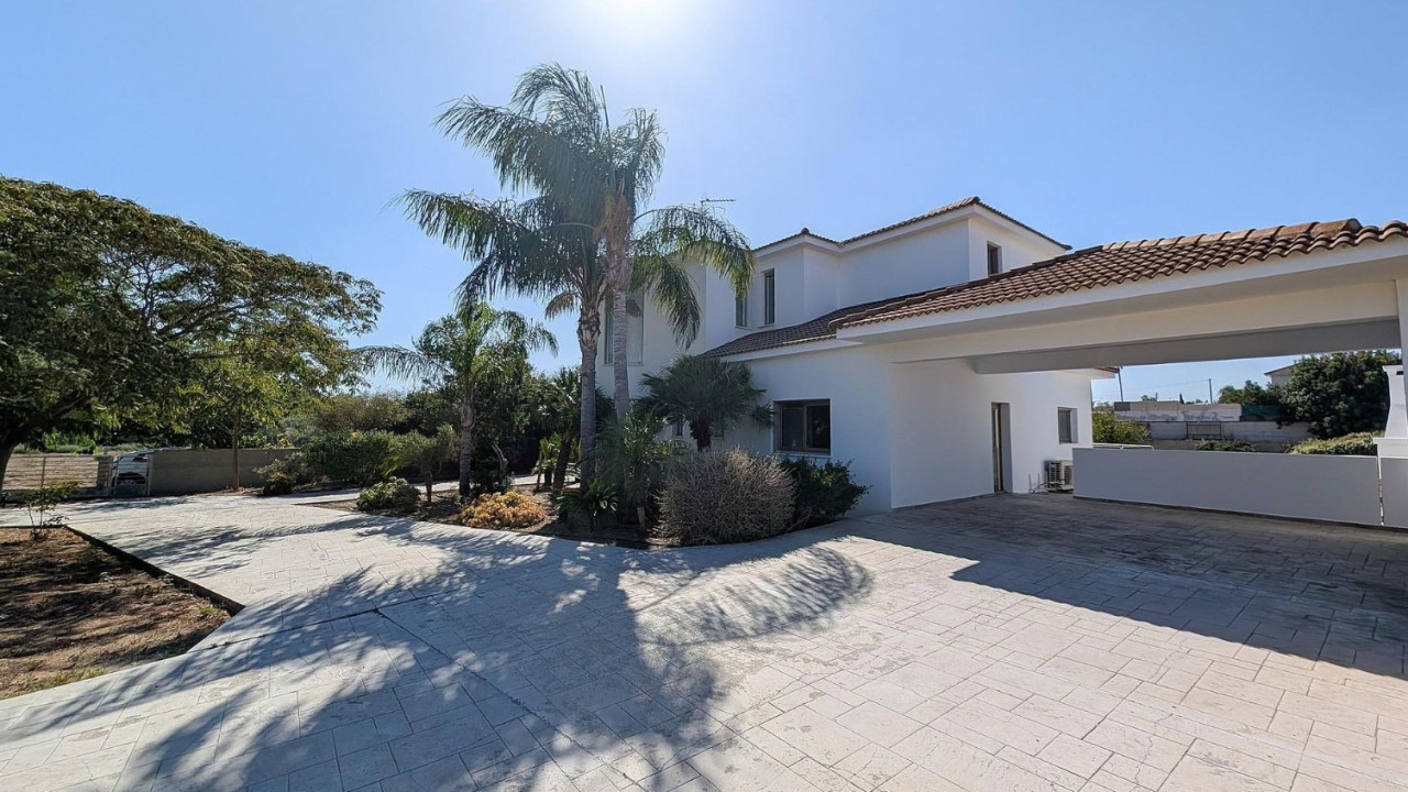 House (Detached) in Pano Deftera, Nicosia for Sale