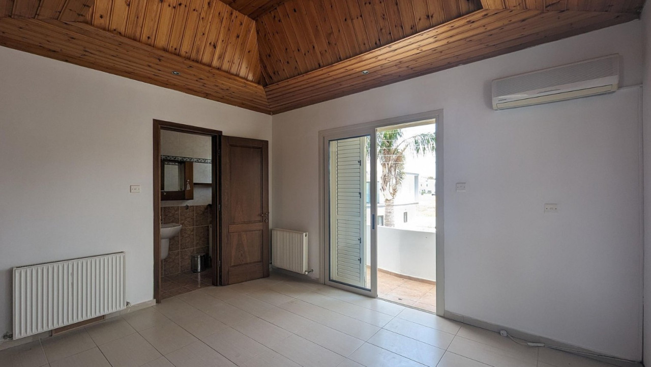 House (Detached) in Lakatamia, Nicosia for Sale