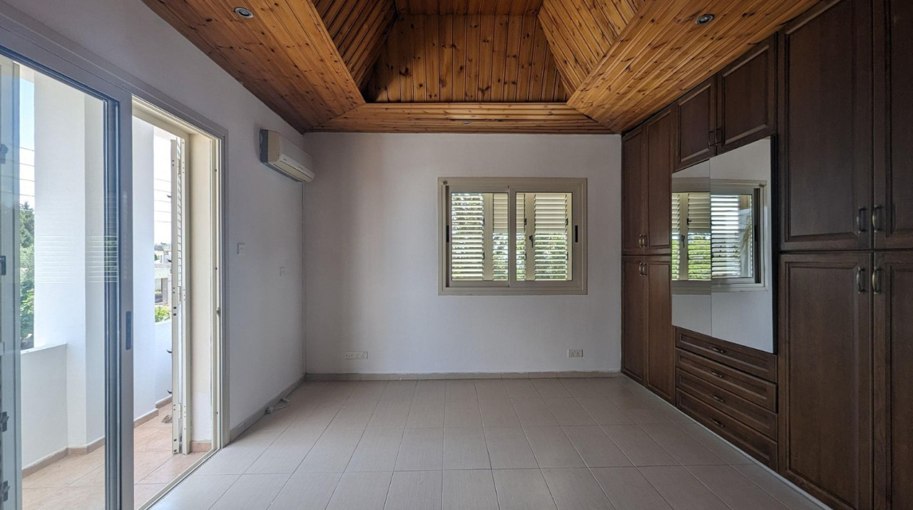 House (Detached) in Lakatamia, Nicosia for Sale