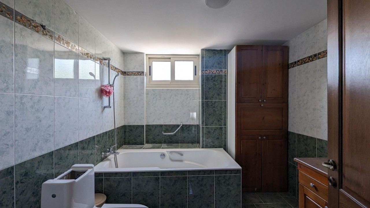 House (Detached) in Lakatamia, Nicosia for Sale