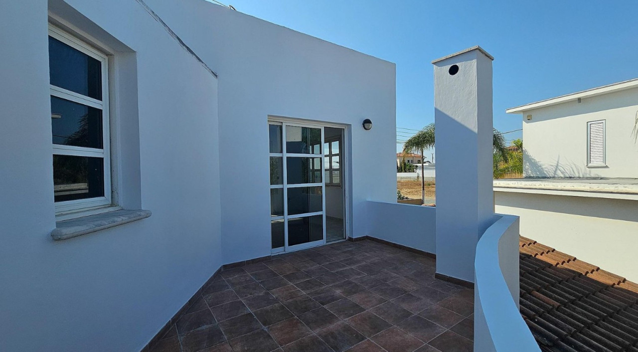 House (Detached) in Pano Deftera, Nicosia for Sale