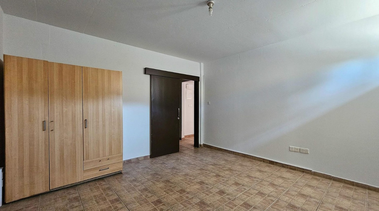 House (Semi detached) in Agia Anna, Larnaca for Sale