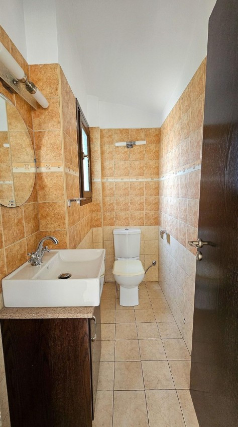 House (Semi detached) in Agia Anna, Larnaca for Sale