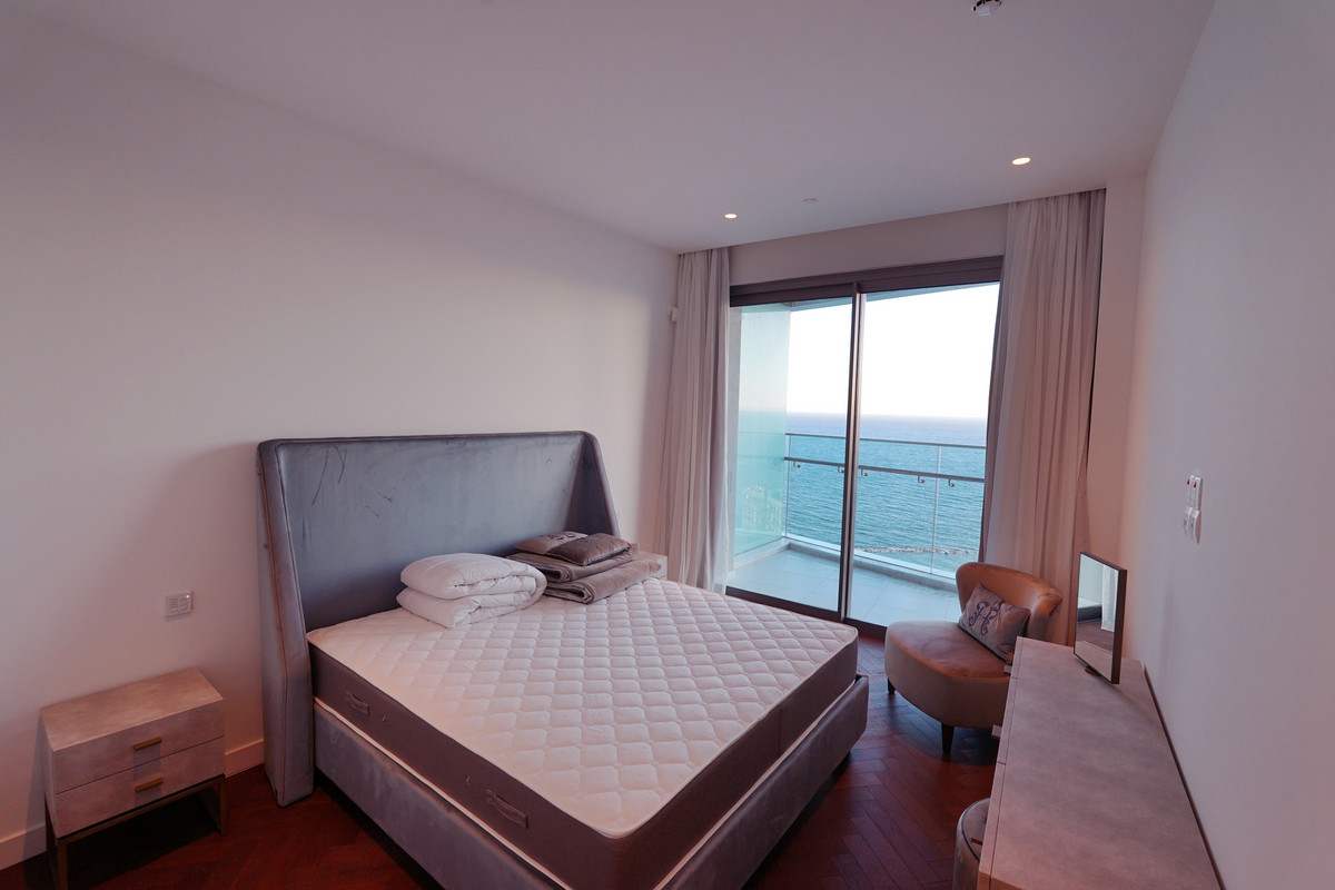 Apartment (Flat) in Germasoyia Tourist Area, Limassol for Sale