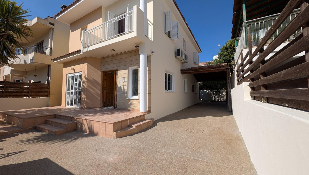 House (Detached) in Engomi, Nicosia for Sale