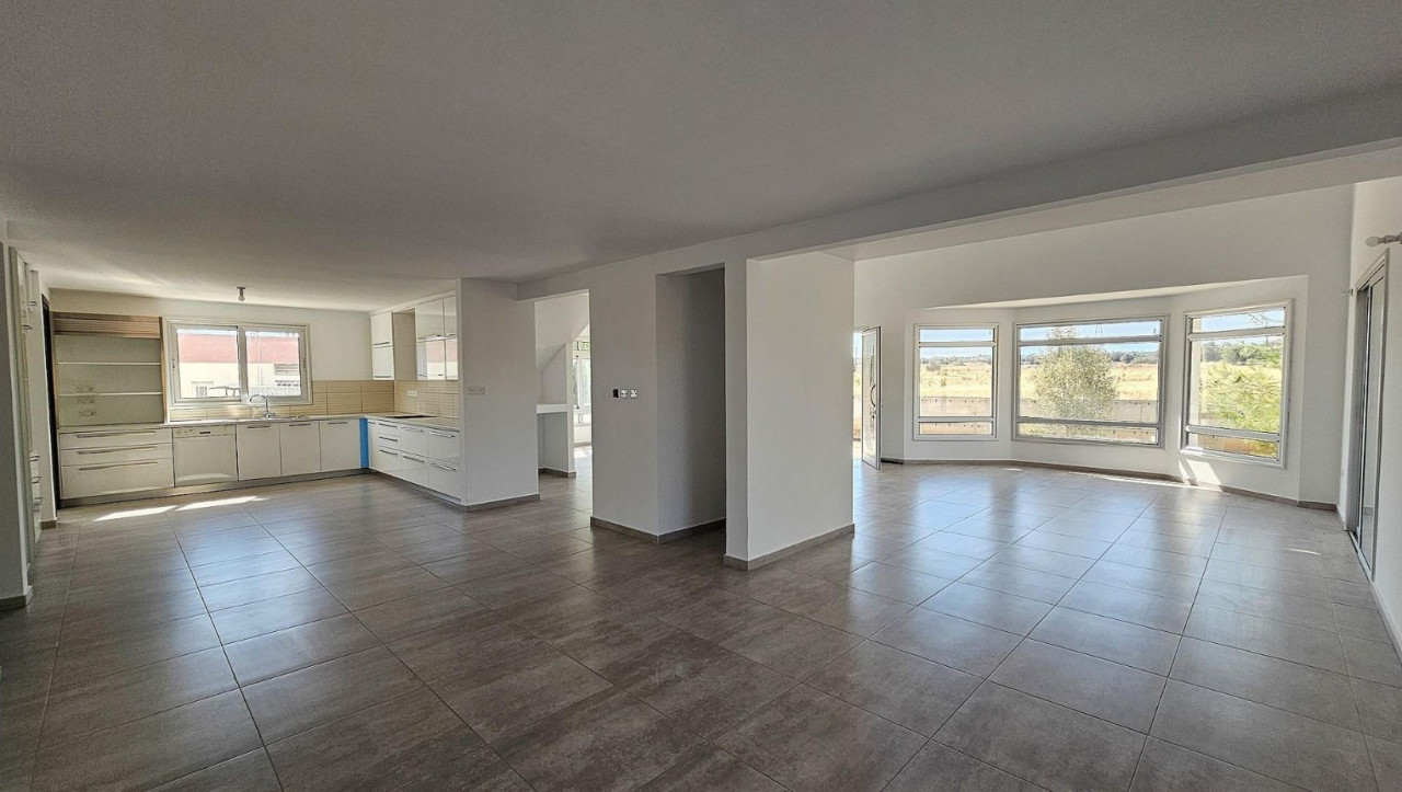 House (Detached) in Peristerona Nicosia, Nicosia for Sale