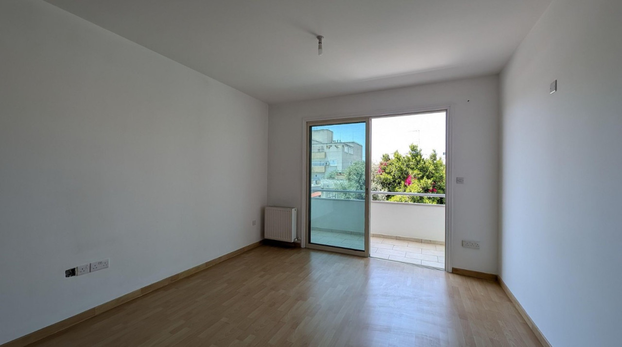 Apartment (Flat) in Strovolos, Nicosia for Sale