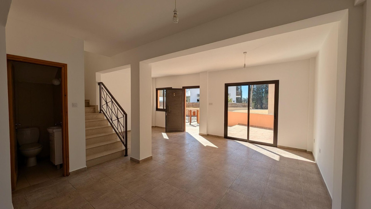 House (Semi detached) in Meneou, Larnaca for Sale