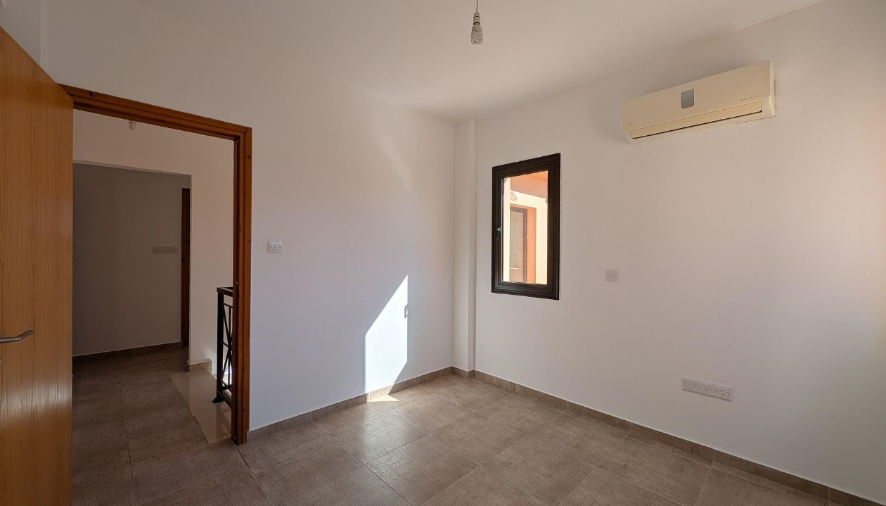 House (Semi detached) in Meneou, Larnaca for Sale
