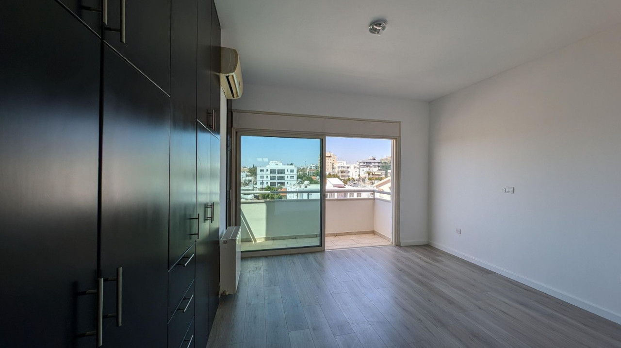 Apartment (Flat) in Strovolos, Nicosia for Sale