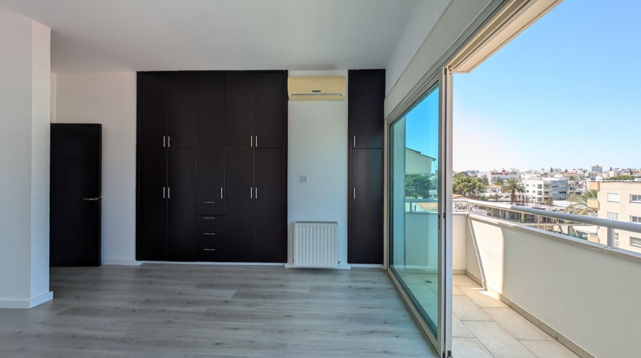 Apartment (Flat) in Strovolos, Nicosia for Sale