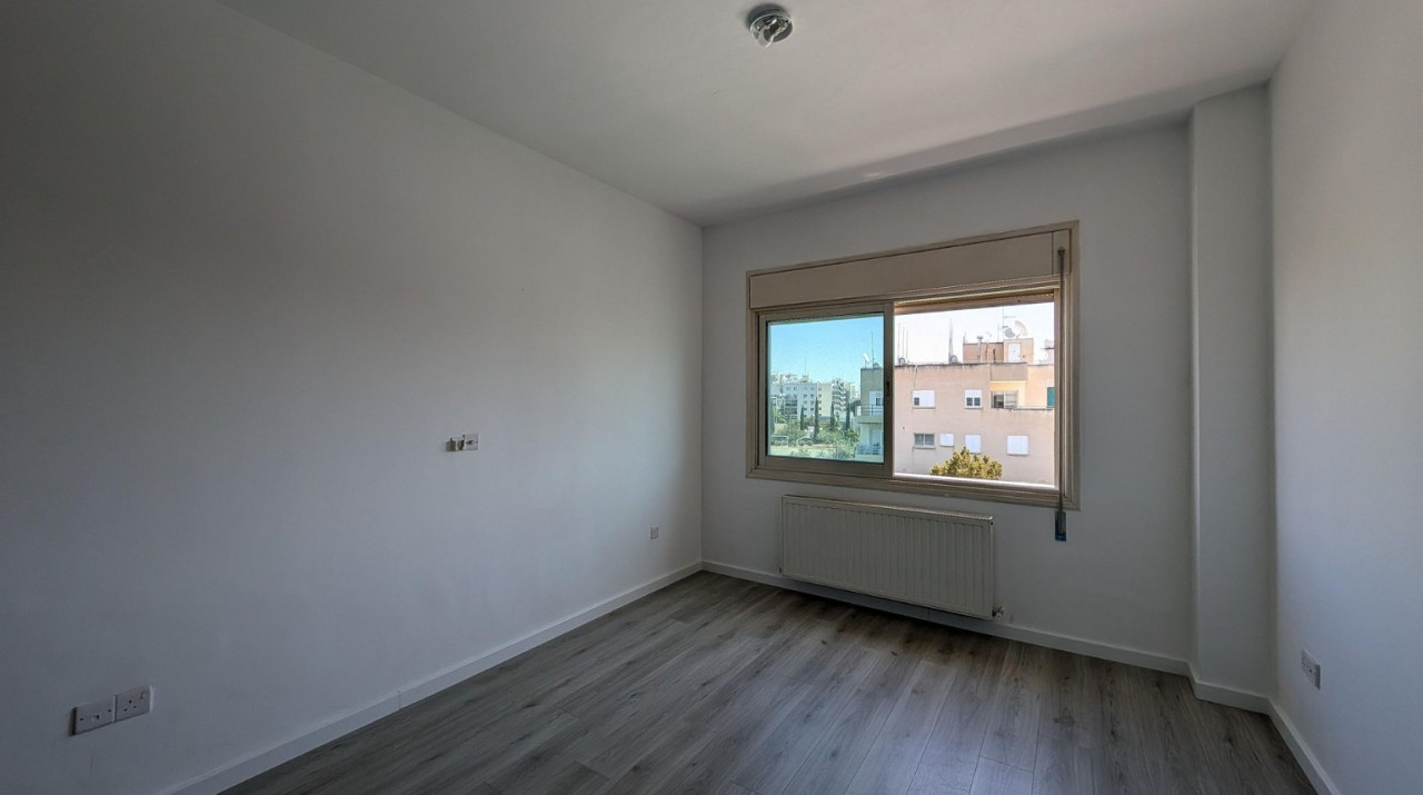 Apartment (Flat) in Strovolos, Nicosia for Sale