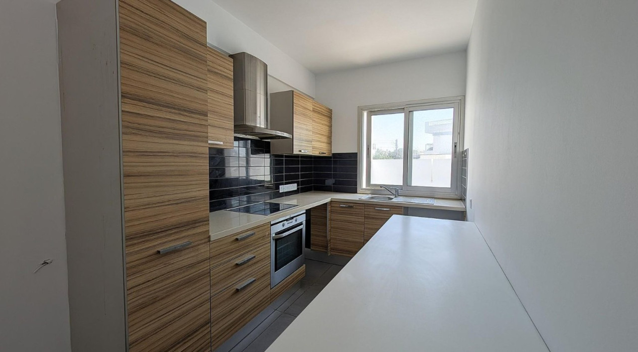 Apartment (Flat) in Strovolos, Nicosia for Sale