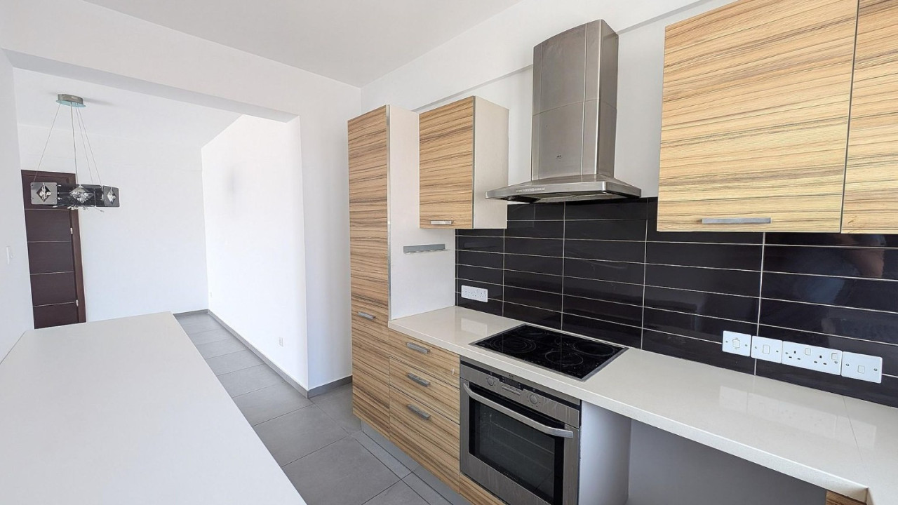 Apartment (Flat) in Strovolos, Nicosia for Sale