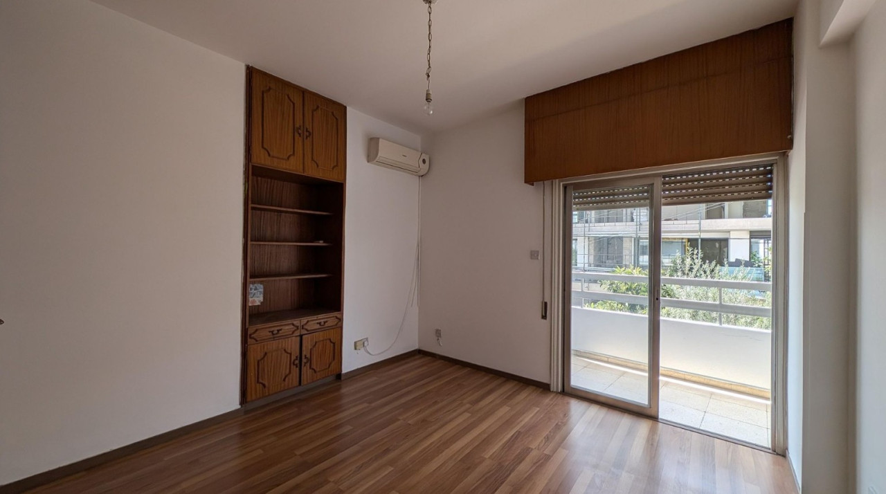 Apartment (Flat) in Engomi, Nicosia for Sale
