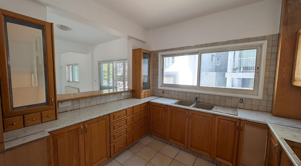 Apartment (Flat) in Strovolos, Nicosia for Sale