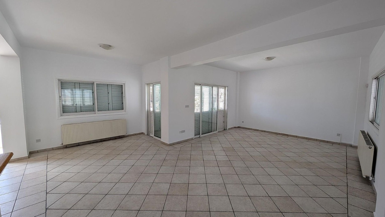 Apartment (Flat) in Strovolos, Nicosia for Sale