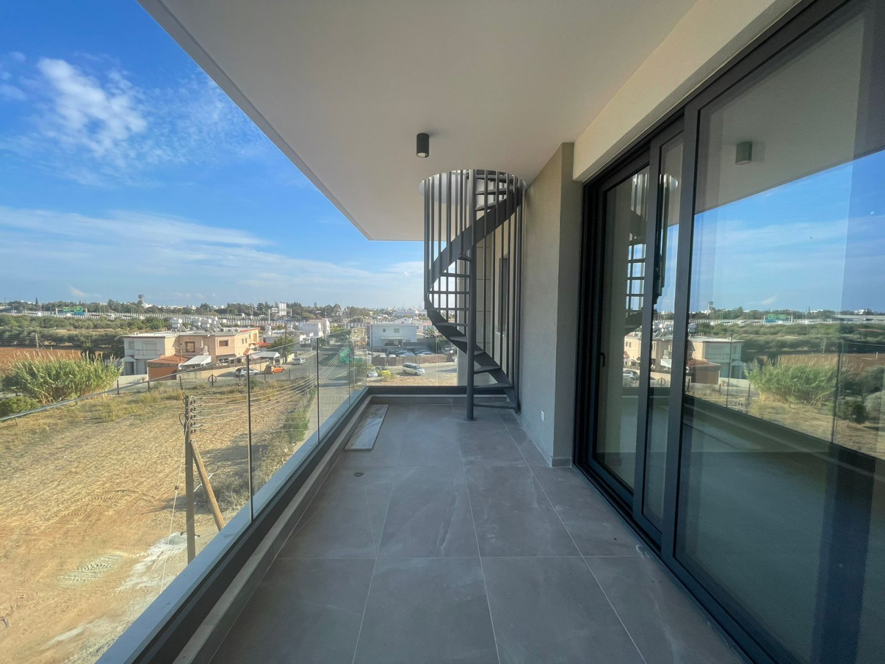Apartment (Penthouse) in Polemidia (Kato), Limassol for Sale