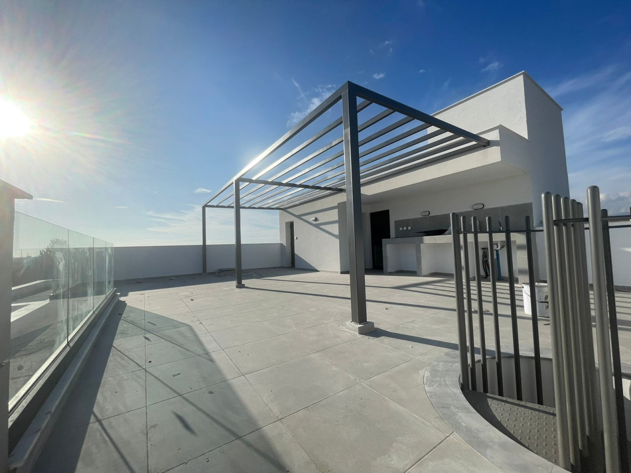 Apartment (Penthouse) in Polemidia (Kato), Limassol for Sale