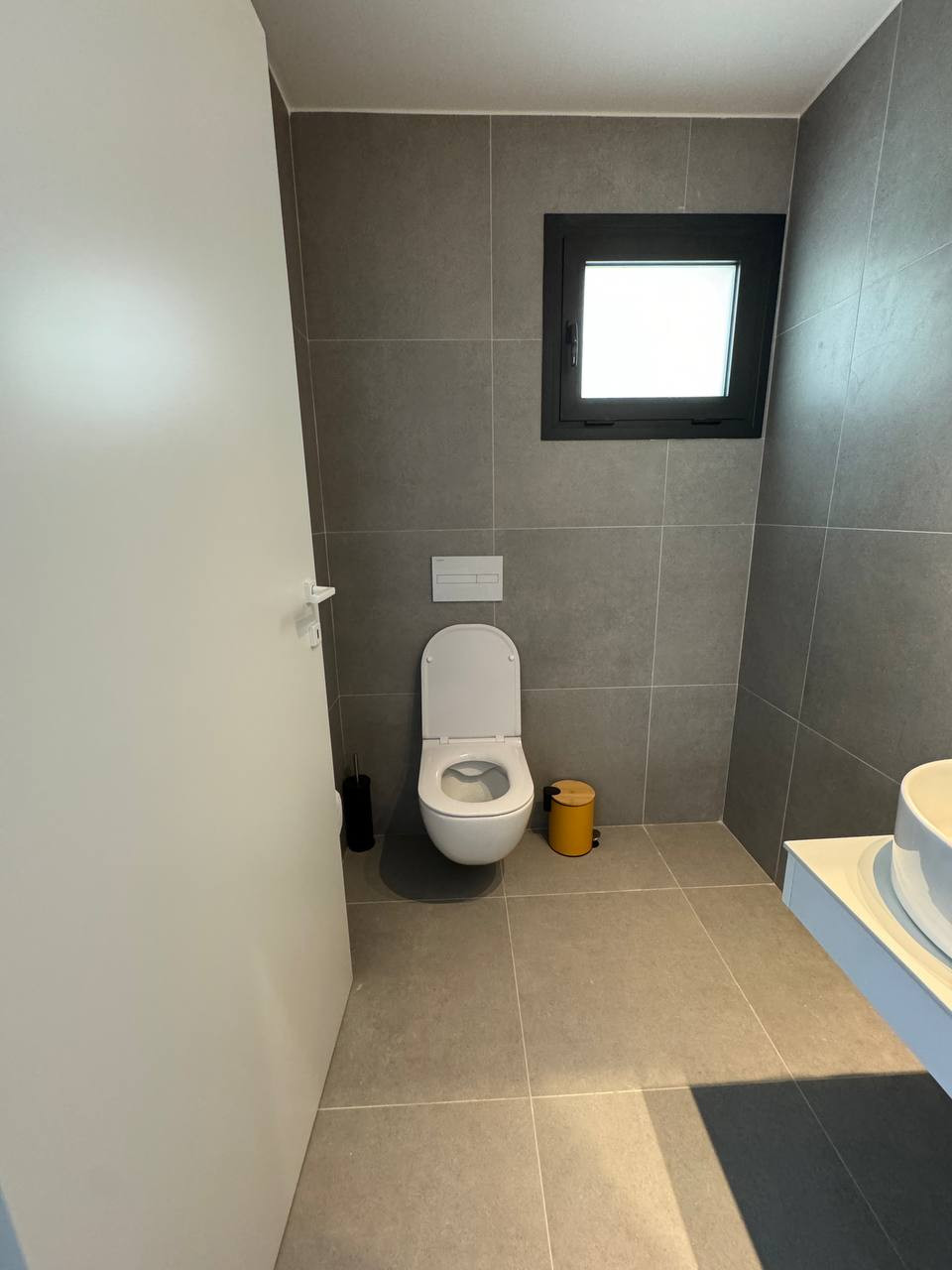 Apartment (Penthouse) in Linopetra, Limassol for Sale