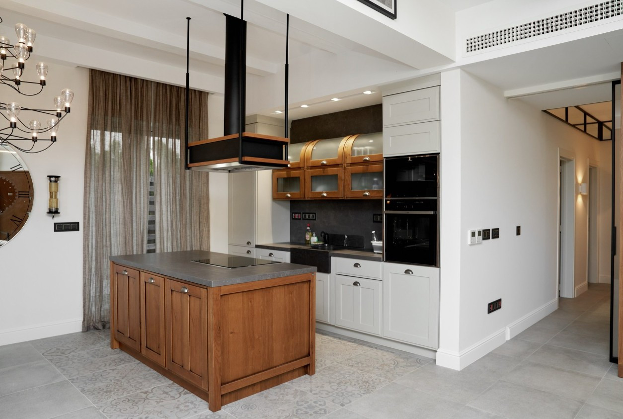 Apartment (Flat) in Limassol Marina Area, Limassol for Sale