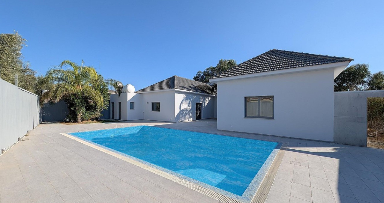 House (Detached) in Moni, Limassol for Sale