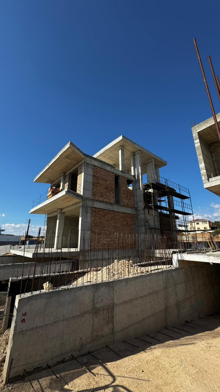 House (Detached) in Agia Fyla, Limassol for Sale