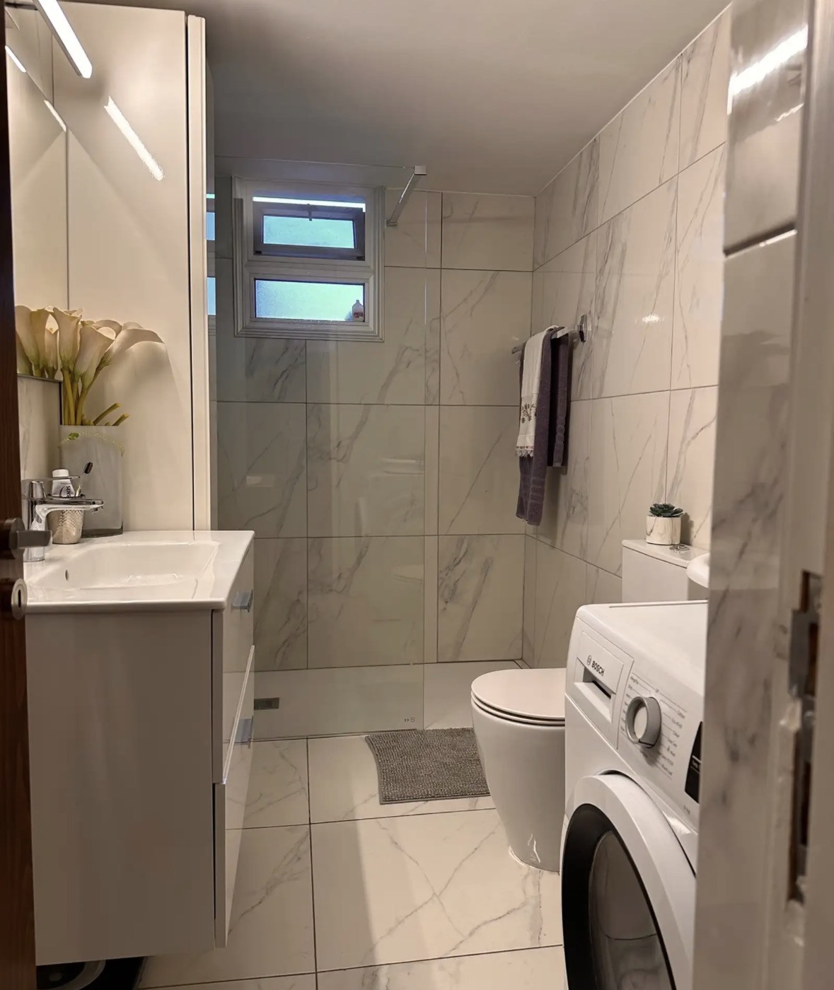 Apartment (Flat) in Neapoli, Limassol for Sale