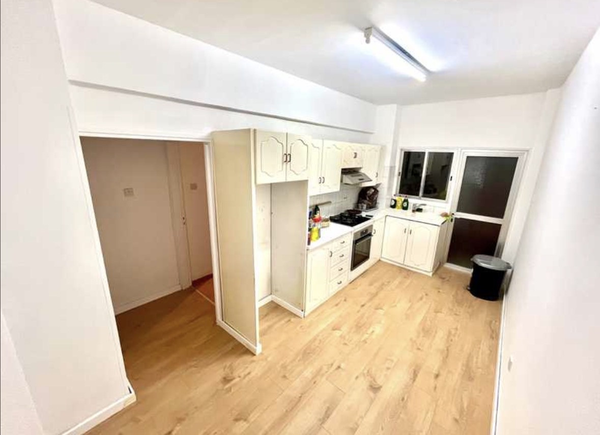 Apartment (Flat) in Agia Zoni, Limassol for Sale