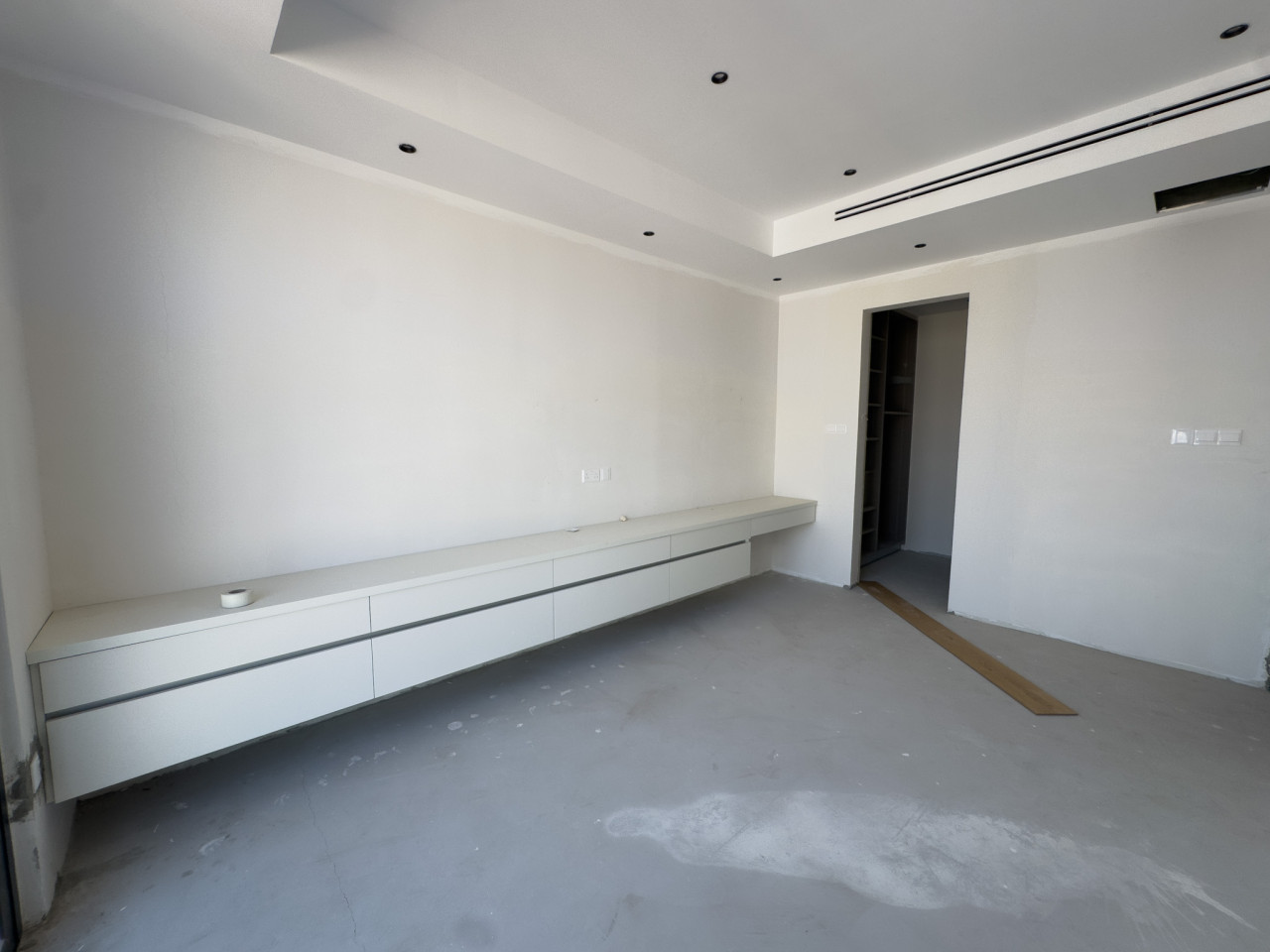Apartment (Penthouse) in City Center, Limassol for Sale