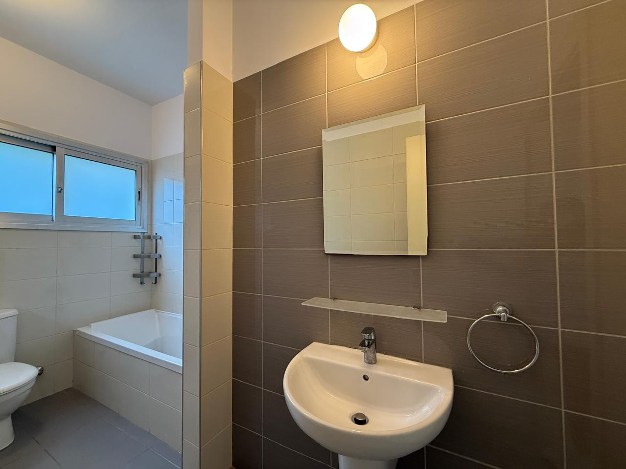 Apartment (Flat) in Agia Zoni, Limassol for Sale