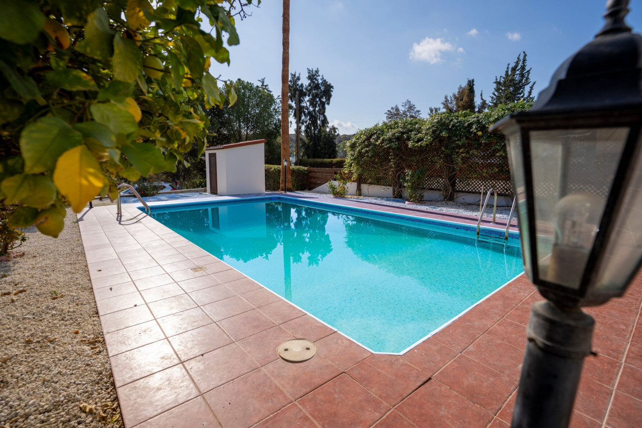 House (Detached) in Pyrgos, Limassol for Sale