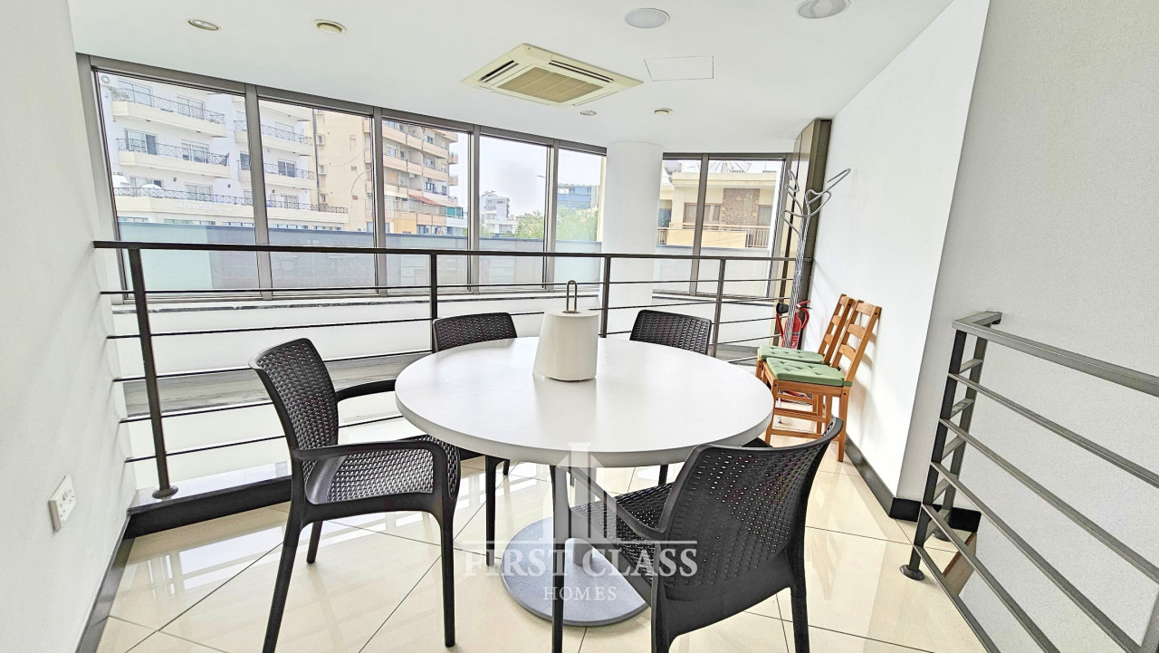 Commercial (Office) in Mesa Geitonia, Limassol for Sale