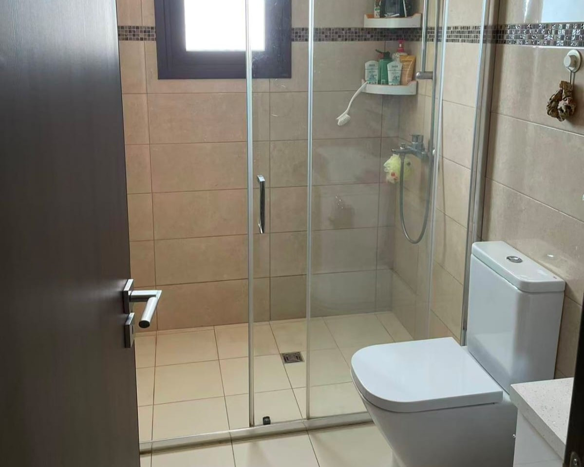 House (Semi detached) in Latsia, Nicosia for Rent