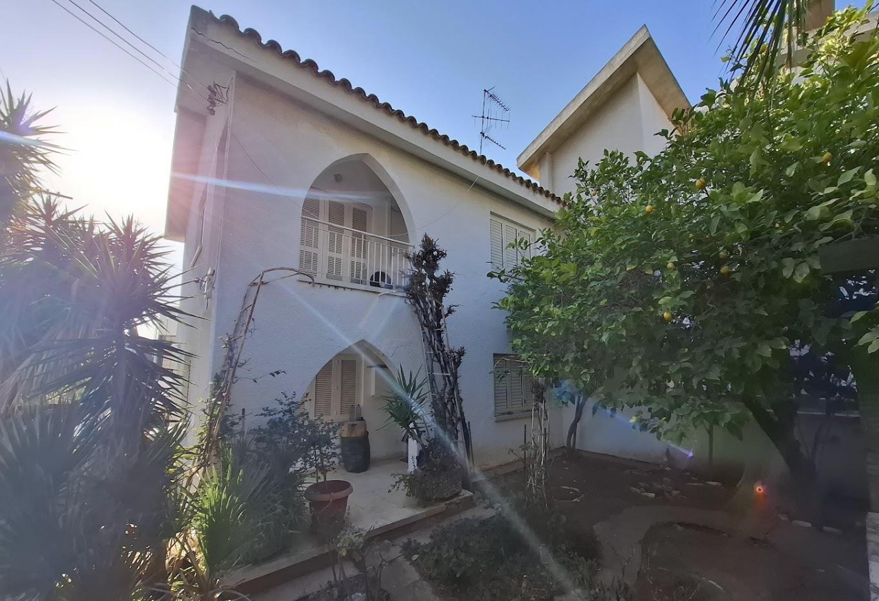 House (Semi detached) in Strovolos, Nicosia for Sale