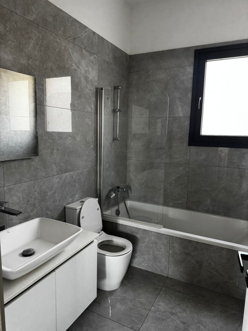 Apartment (Flat) in Moutagiaka Tourist Area, Limassol for Rent